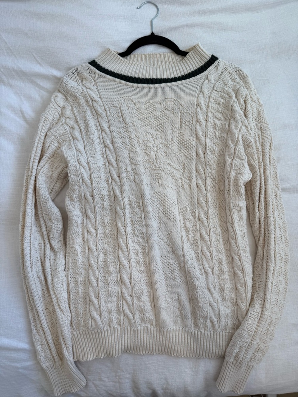 Vintage Cream Cable-Knit Crewneck Sweater with Dark Green Trim